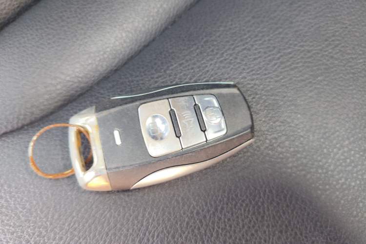Used Haval H2 2016 Red Label 1.5T Manual Two-Wheel Drive Elite Model
