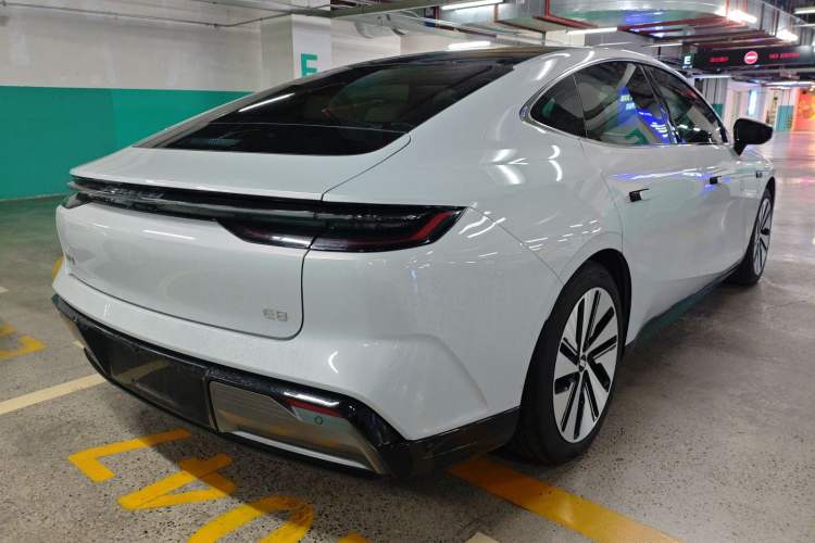 Used Geely Galaxy E8 2024 550 km Range Rear-Drive MAX