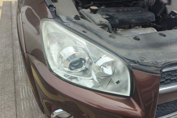Used Toyota RAV4 2011 2.0L Automatic Luxury Edition Right Front Headlight