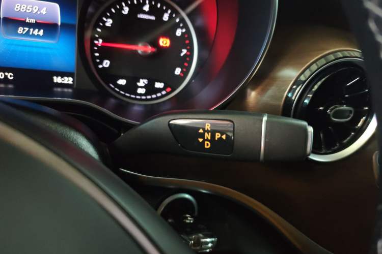 Used Mercedes-Benz V-Class 2021 V 260 Prestige Edition
