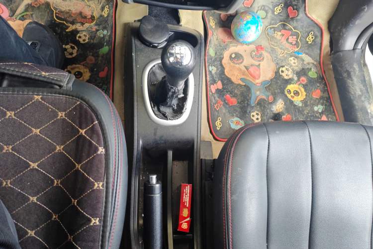 Used Changan CX20 2014 1.4L Manual Sport Version China IV Standard
