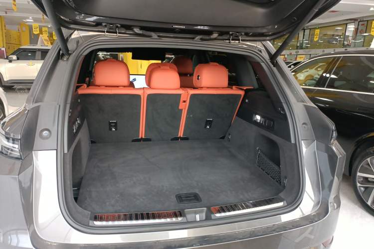 Used Li Auto L7 2024 Ultra Model Trunk