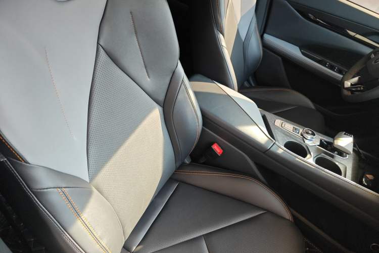 Used Changan UNI-V 2022 1.5T Prestige Version