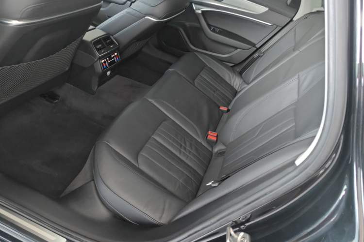 Used Audi A6L 2019 45 TFSI Prestige Elegant Edition
