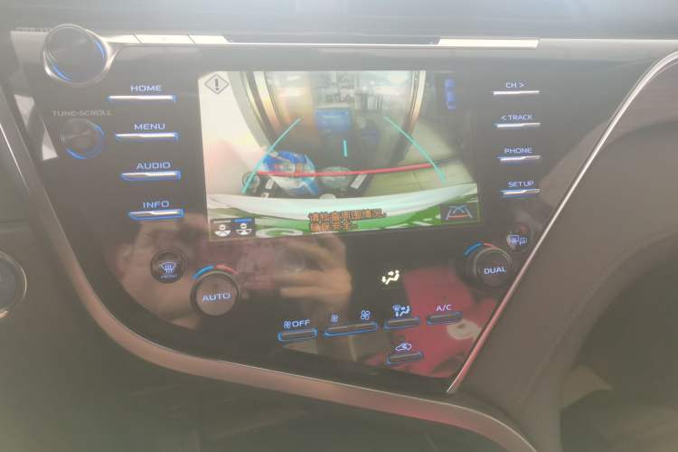 Used Toyota Camry 2018 Dual-Engine 2.5 HG Luxury Edition