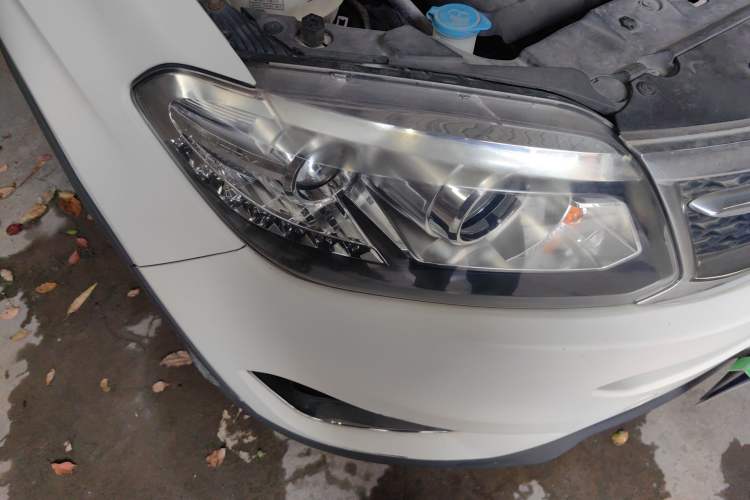 Used Chery Tiggo 5 2015 2.0L Manual Jia Yue Edition Right Front Headlight