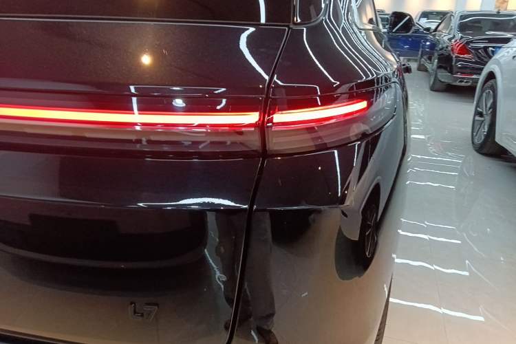 Used Li Auto L7 2023 Max model Right Rear Taillight
