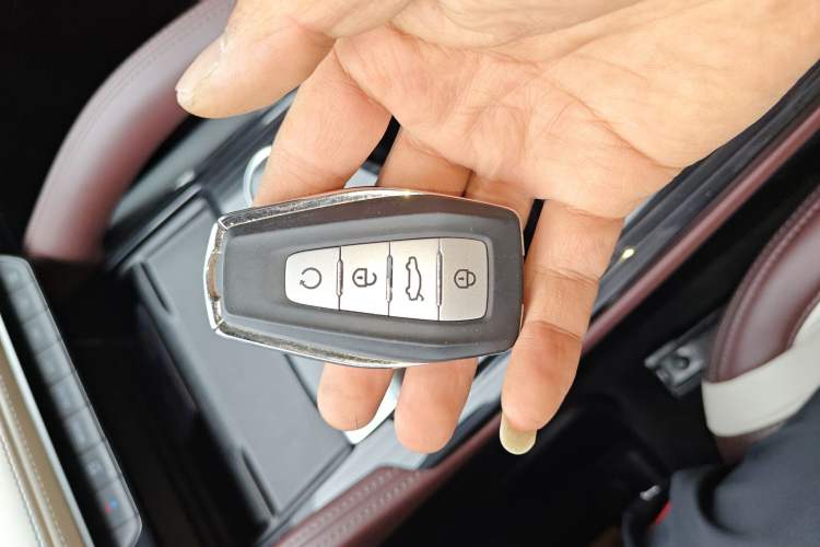 Used Geely Auto Monjaro L 2021 2.0TD DCT EVO Two-Wheel Drive Smart Luxury Version
