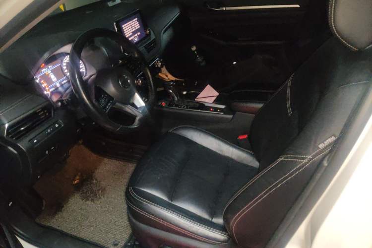 Used Nissan Teana 2019 2.0L XL Upper SmartDrive Version
