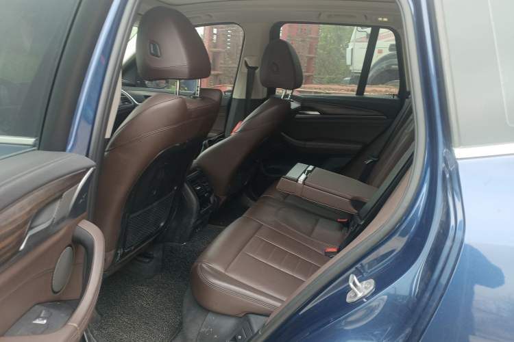 Used BMW X3 2020 xDrive28i Luxury Package Left Rear Seat