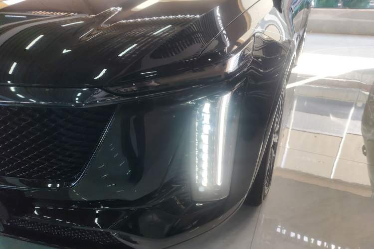 Used Cadillac XT5 2025 2.0T Luxury Version