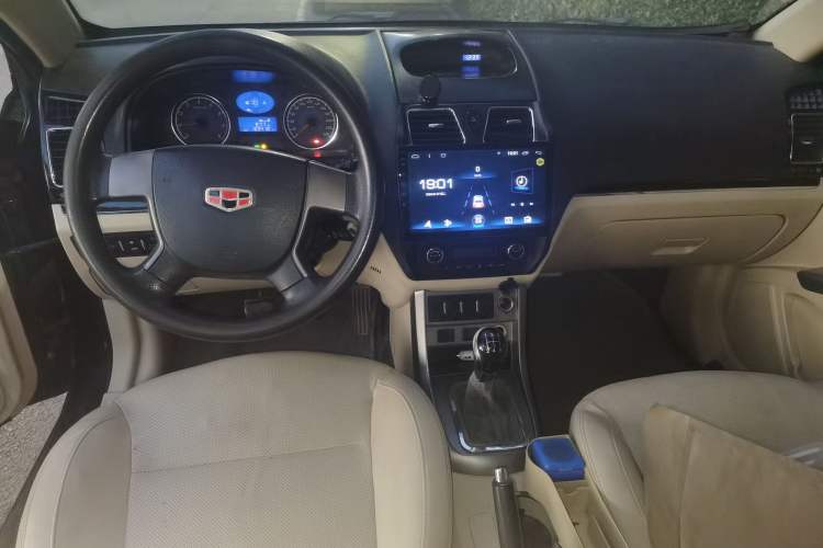 Used Geely Auto Classic Emgrand 2013 Sedan 1.5L Manual Elite Model
