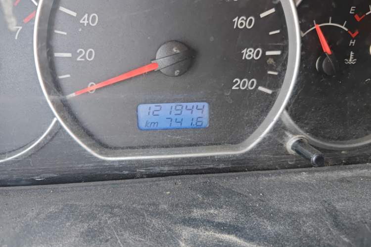 Used Wuling Hongguang 2016 1.5L Restyled S Comfort Version Odometer Close Up