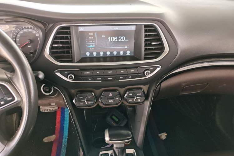 Used GAC Trumpchi GS4 2016 235T G-DCT Luxury Edition