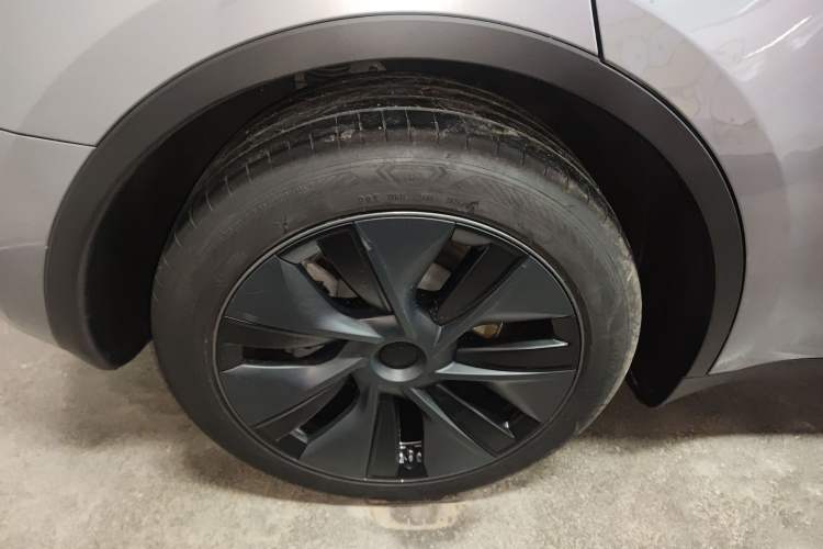 Used Tesla Model Y 2024 Rear-Wheel-Drive Version
