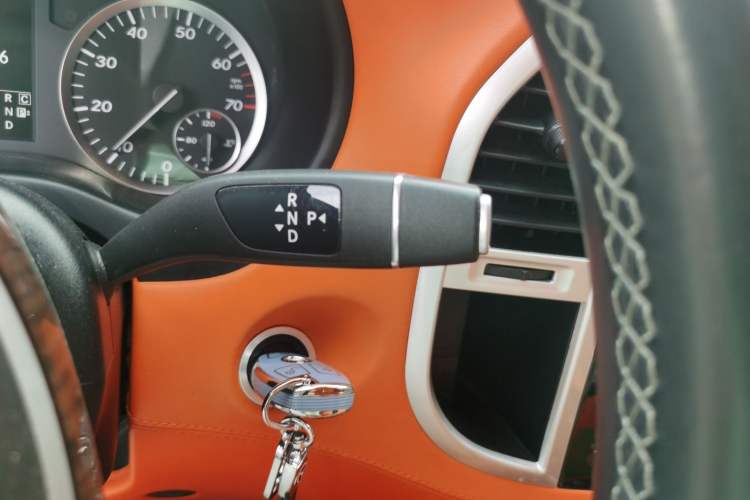 Used Mercedes-Benz Vito 2018 2.0T Business Version China VI Emission Standard