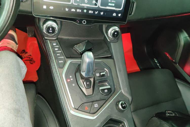 Used Lynk & Co 01 2021 2.0TD Two-Wheel-Drive Pro Trim