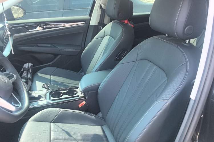 Used Volkswagen Passat 2026 Model, Outstanding 380TSI Longteng Edition Left Front Seat