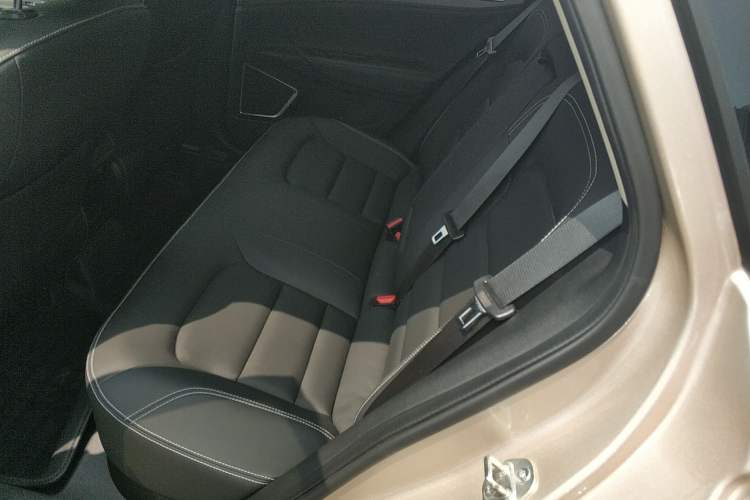 Used Geely Auto Emgrand GL 2017 1.8L Manual Elite Model Left Rear Seat