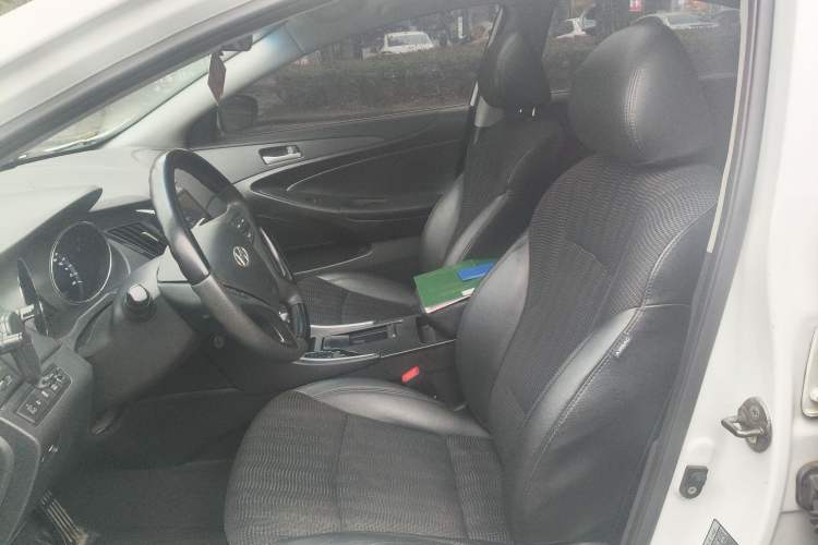 Used Hyundai Sonata 2011 2.0L Automatic Leading Edition