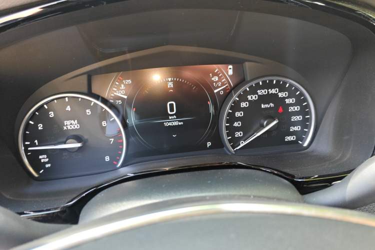 Used Cadillac XT5 2018 25T Luxury Model
