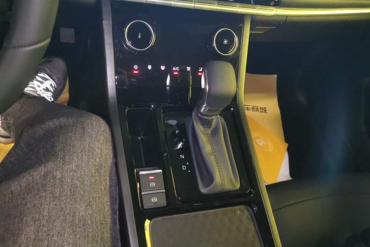 Used Chery Tiggo 5x 2025 1.5L CVT Excellence Edition
