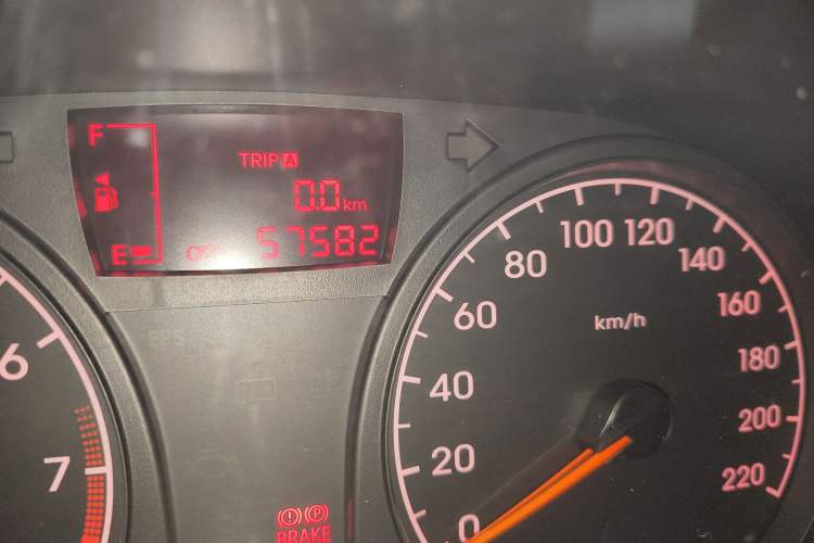 Used Hyundai Verna (older generation) 2010 Sedan 1.4L Manual Comfort GS
