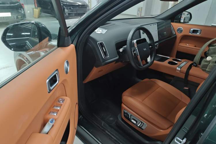 Used Li Auto L9 2025 Ultra Smart Refreshed Edition Driver Seat