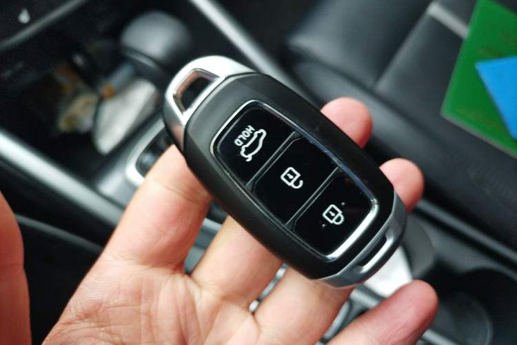 Used Hyundai Lafesta 2019 280TGDi Smart Speed Version China VI Standard Vehicle Key