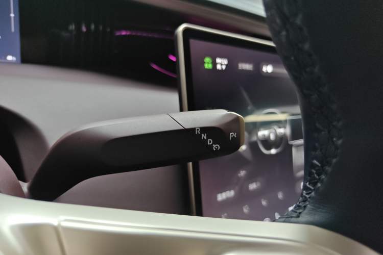 Used Avatr 11 2024 730 Luxury Edition with Three Lasers and Rear-Wheel Drive
