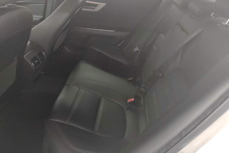 Used Jaguar XEL 2019 2.0T 200 PS Deluxe Edition