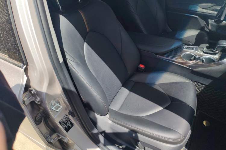 Used Toyota Camry 2019 Revised Version 2.5G Luxury Edition