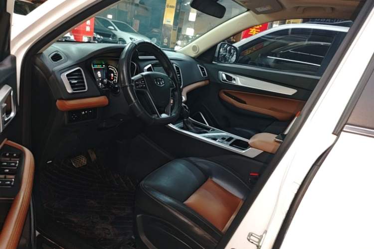 Used Geely Auto Vision X6 2018 1.4T CVT 4G Connected Luxury Version Left Front Seat