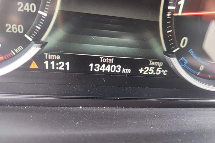 Used BMW 5 Series 2017 525Li Leading Model
