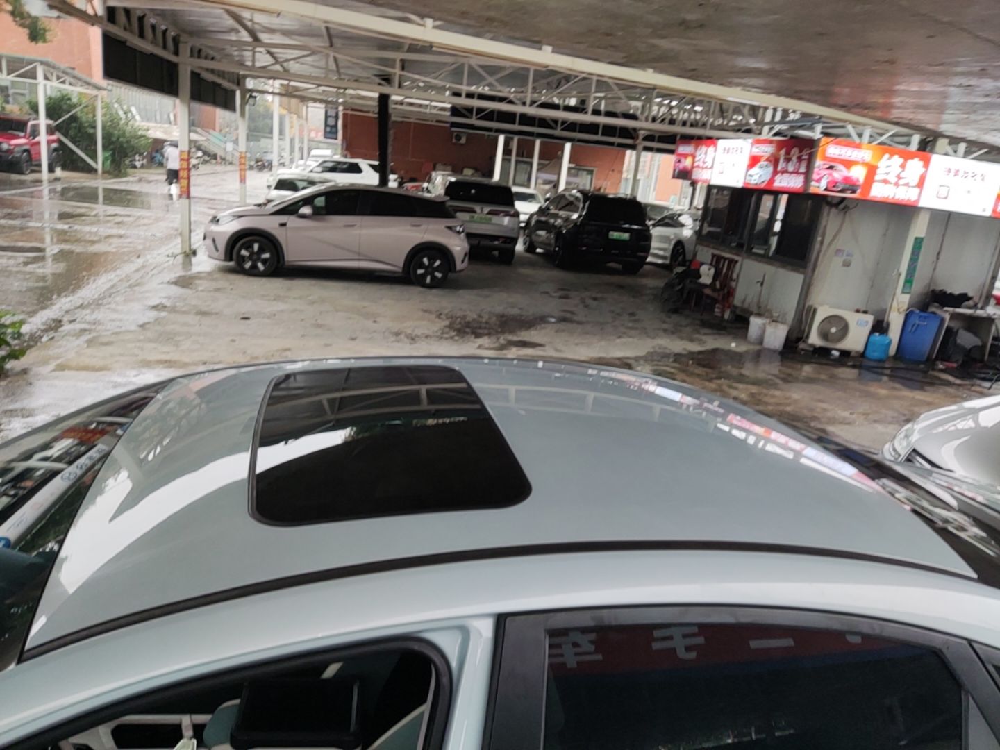 Geely Auto Emgrand L HiP 2022 1.5TD-DHT Pro 100KM Super Swift — снимка 7