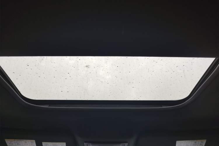 Used Ford Explorer 2013 3.5L Deluxe Model