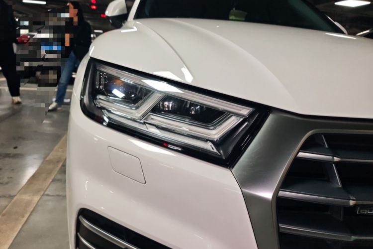 Used Audi Q5L 2020 Updated 40 TFSI Prestige Fashion Edition
