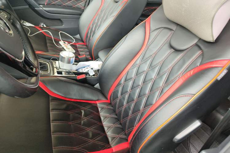 Used Volkswagen Golf 2016 180TSI Automatic Comfort Model Left Front Seat