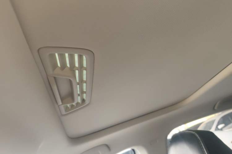 Used Volkswagen Lavida 2021 1.5L Automatic Comfort Edition Headliner