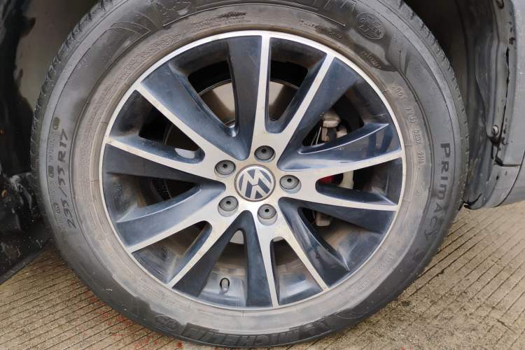 Used Volkswagen Tiguan 2013 1.8 TSI Automatic All-Wheel Drive Luxury Model