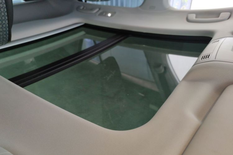 Used Volkswagen T-ROC 2020 280TSI DSG Two-Wheel Drive Comfort Version Headliner