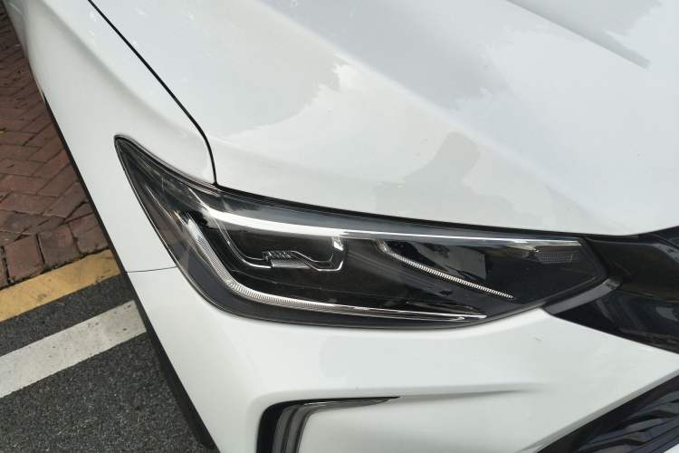 Used Chevrolet Trax 2022 Encore RS 1.5T CVT Cool