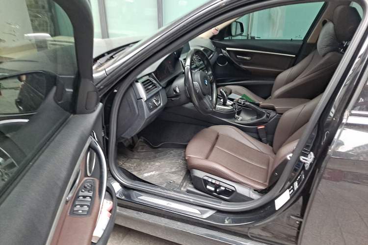 Used BMW 3 Series 2019 320Li M Sport Package Driver Seat