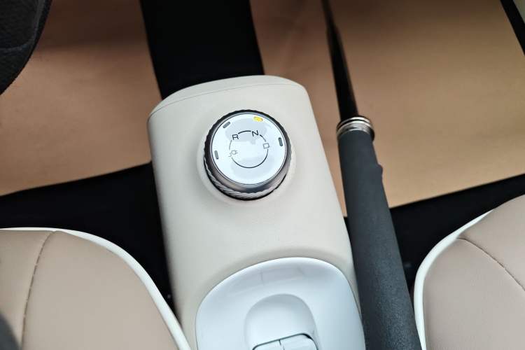 Used Wuling Hongguang MINIEV 2024 3rd Generation 215km Advanced Version