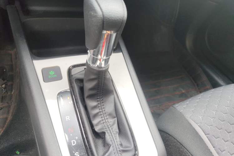 Used Honda Fit 2023 1.5L CVT Trend Edition Gear Lever