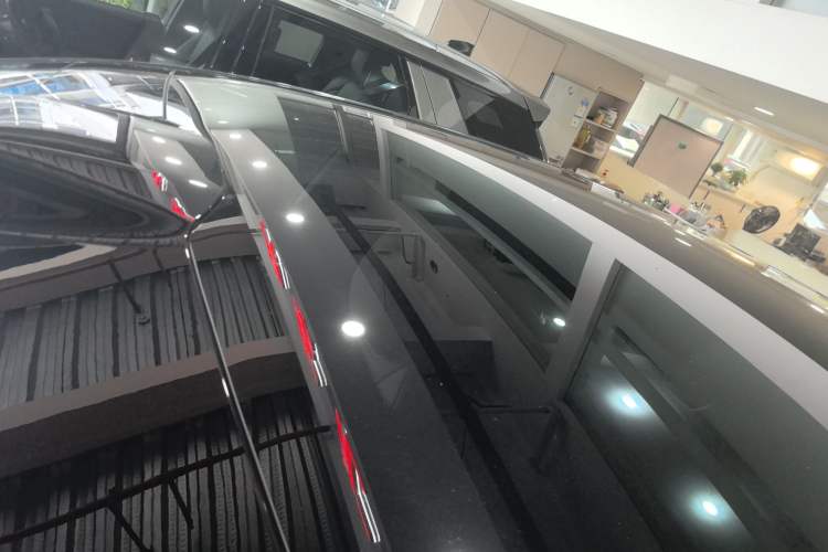 Used Hima Luxeed R7 2025 Range-Extended Version 251 km Max