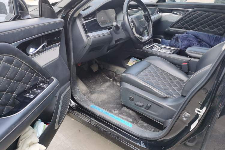 Used Venucia Star 2020 260T Automatic 48V Mild Hybrid Turbocharged Starry Edition