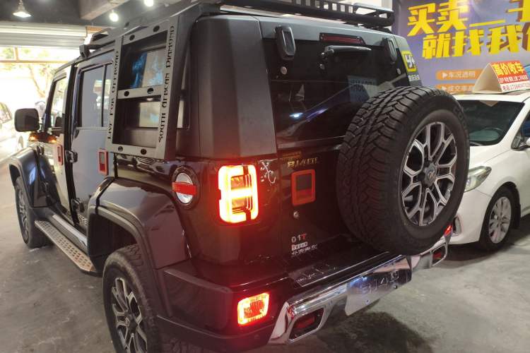Used BAIC Off-Road BJ40 2018 PLUS 2.3T Automatic Four-Wheel Drive Flagship Version China V Emission Standard Exterior 2
