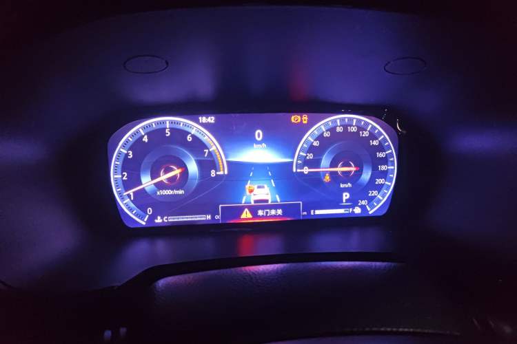 Used CHANGAN CS95 2019 2.0T Two-Wheel-Drive Luxury Version
