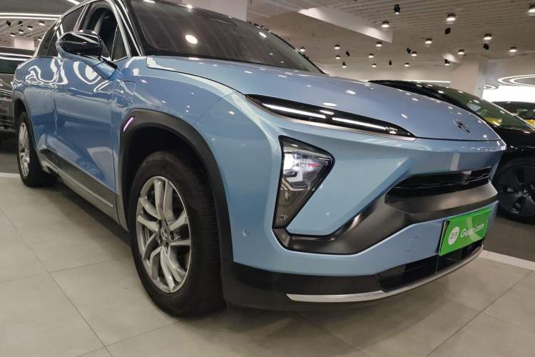 Used Nio ES6 2019 420 km Sport Version Front Right 45 Deg